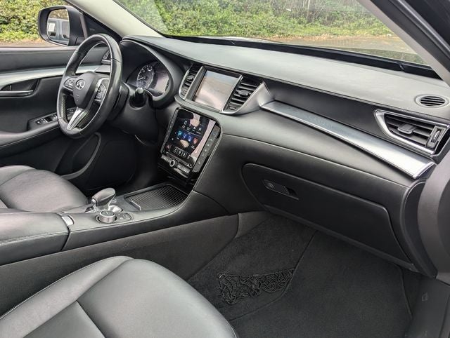 2019 INFINITI QX50 LUXE