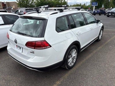 2018 Volkswagen Golf Alltrack SE