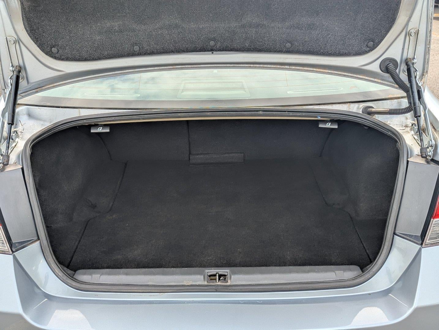 2013 Subaru Legacy 2.5i Premium