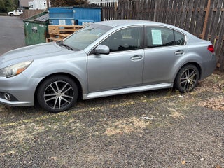 2013 Subaru Legacy 2.5i Premium