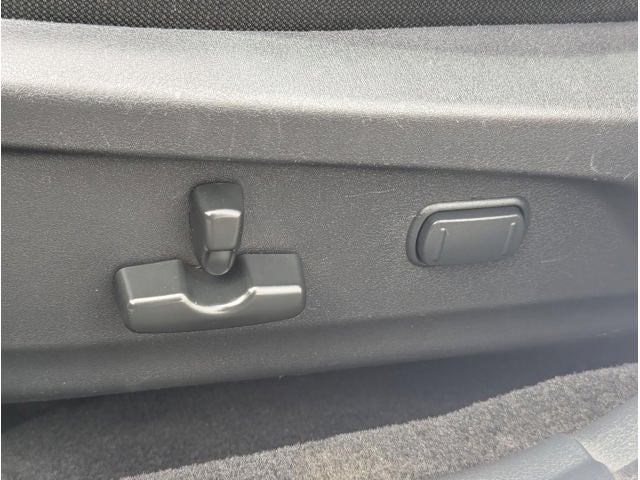 2013 Subaru Legacy 2.5i Premium