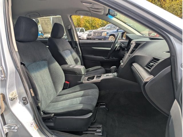 2013 Subaru Legacy 2.5i Premium
