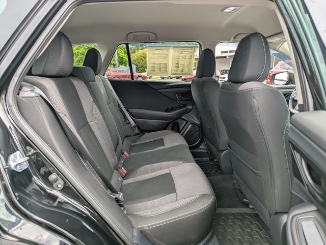 2025 Subaru Outback 2.5i
