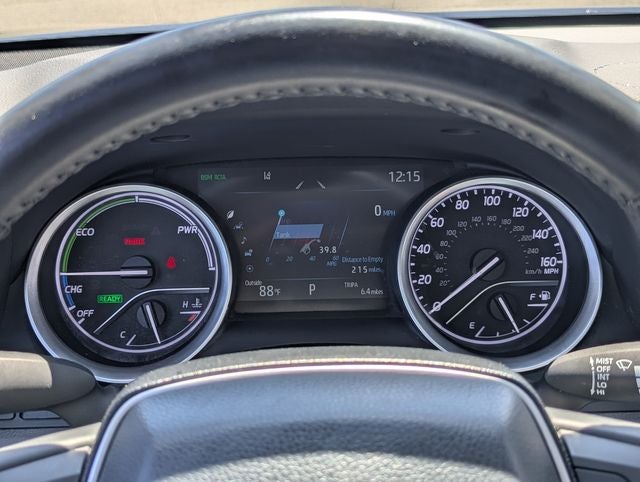 2022 Toyota Camry Hybrid XLE