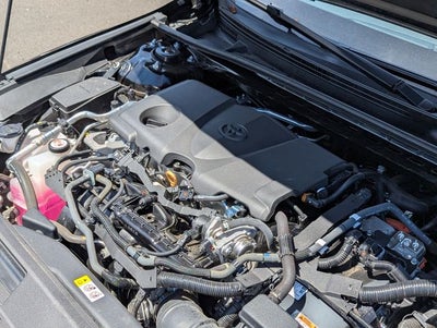 2022 Toyota Camry Hybrid XLE