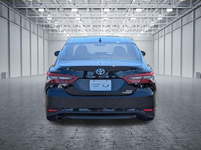 2022 Toyota Camry Hybrid XLE