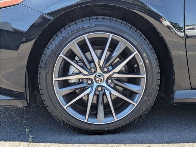 2022 Toyota Camry Hybrid XLE