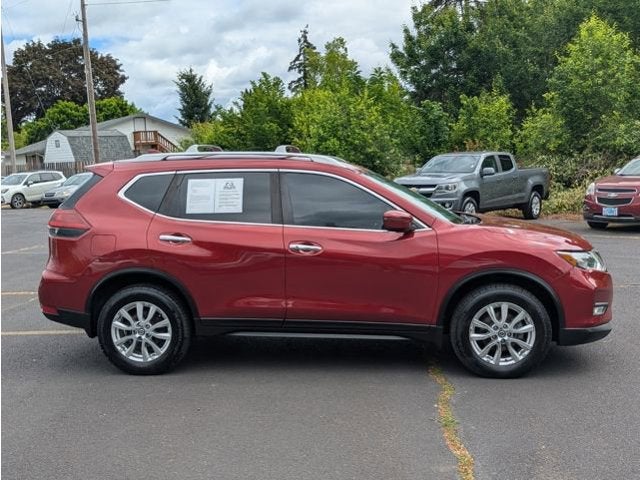 2018 Nissan Rogue SV