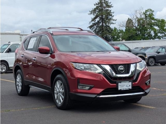 2018 Nissan Rogue SV