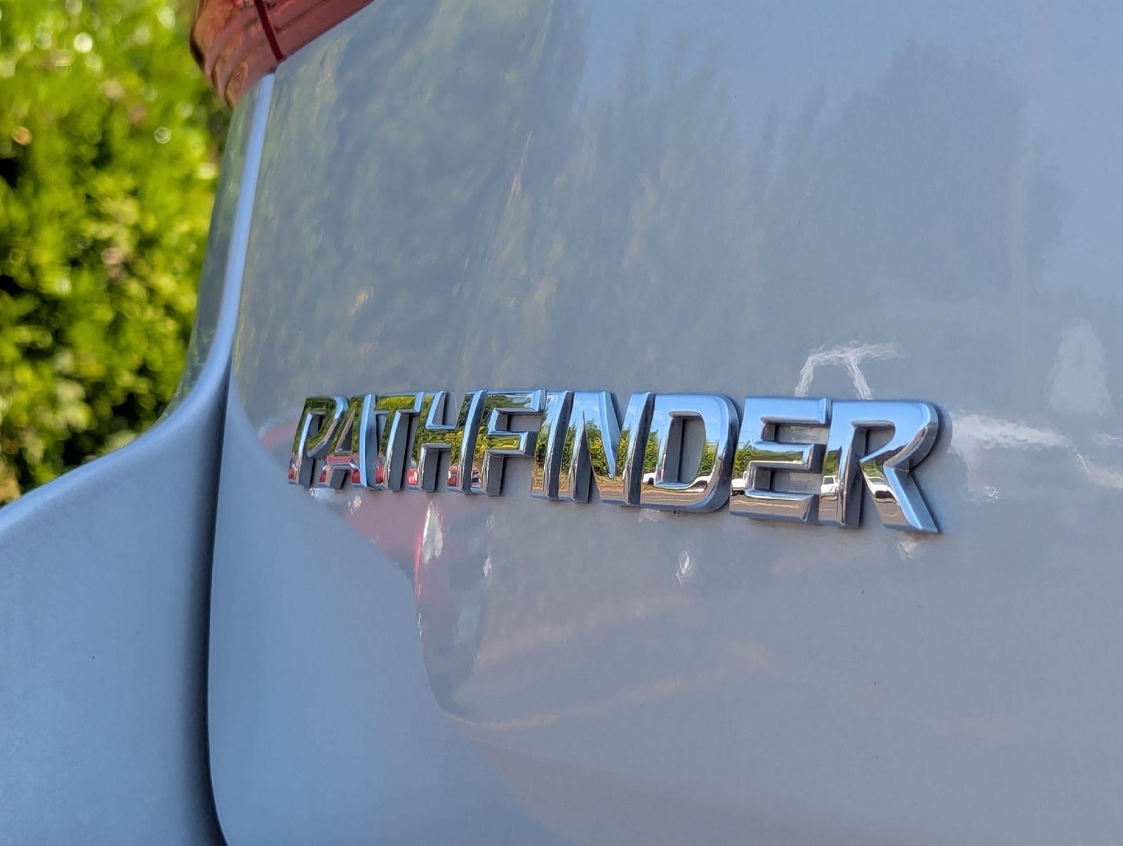 2019 Nissan Pathfinder SV
