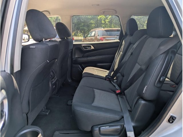 2019 Nissan Pathfinder SV