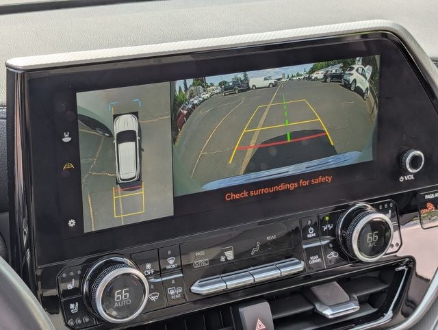 2024 Toyota Highlander Hybrid Platinum