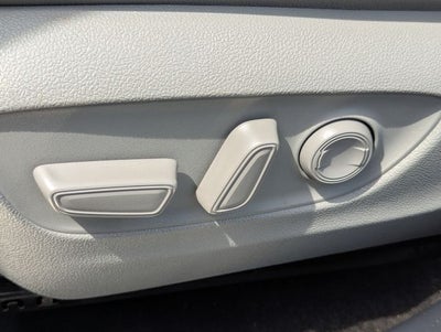 2024 Toyota Highlander Hybrid Platinum