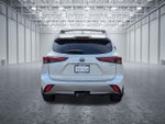 2024 Toyota Highlander Hybrid Platinum