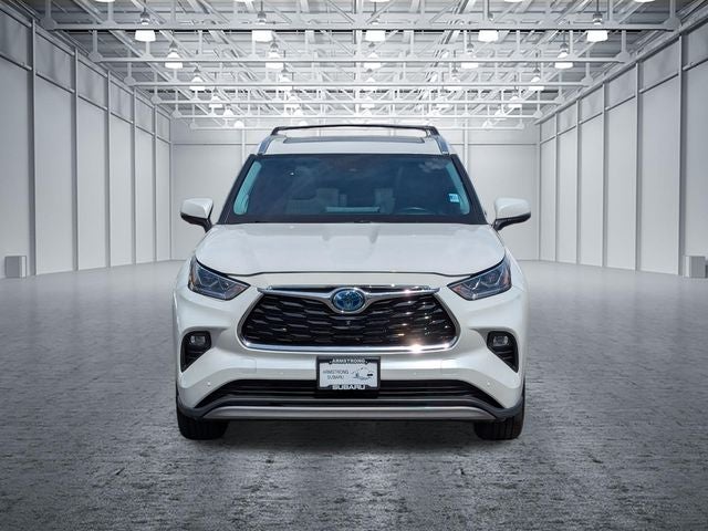 2024 Toyota Highlander Hybrid Platinum