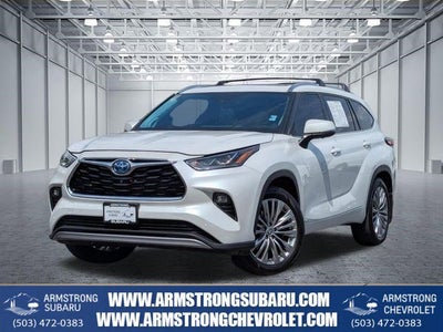 2024 Toyota Highlander Hybrid Platinum