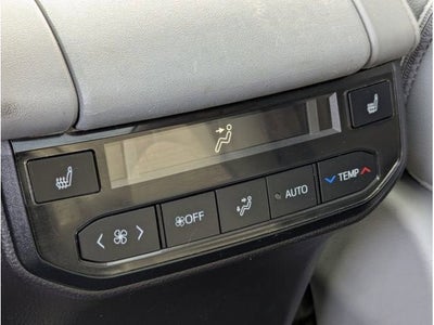 2024 Toyota Highlander Hybrid Platinum
