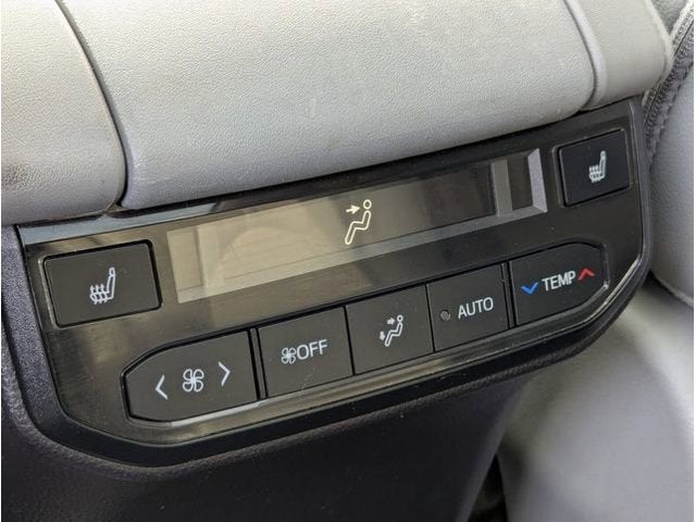 2024 Toyota Highlander Hybrid Platinum
