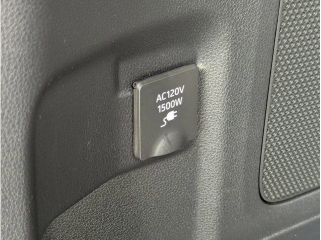 2024 Toyota Highlander Hybrid Platinum