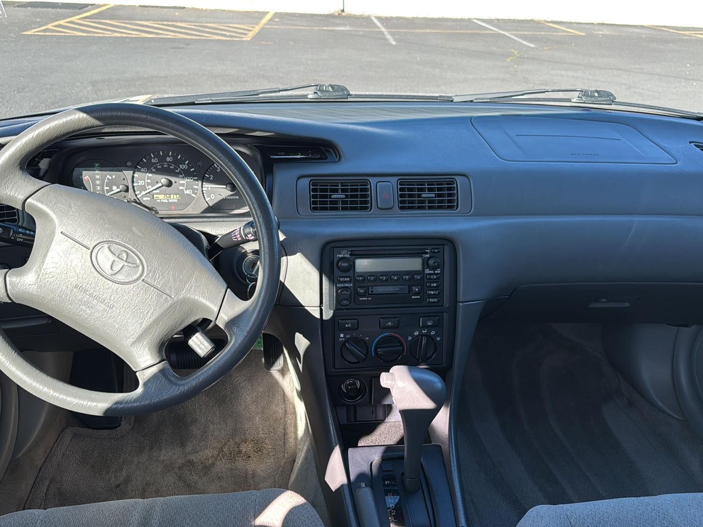 2000 Toyota Camry LE