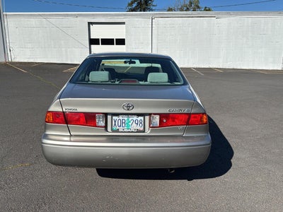 2000 Toyota Camry LE
