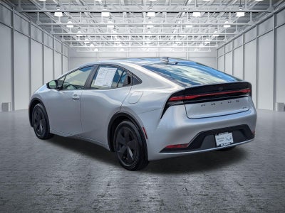 2025 Toyota Prius LE