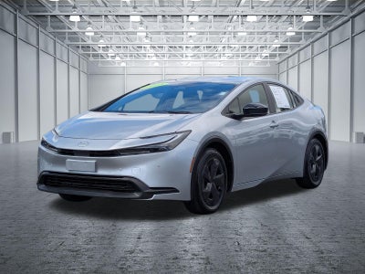 2025 Toyota Prius LE