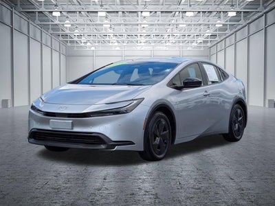 2025 Toyota Prius LE