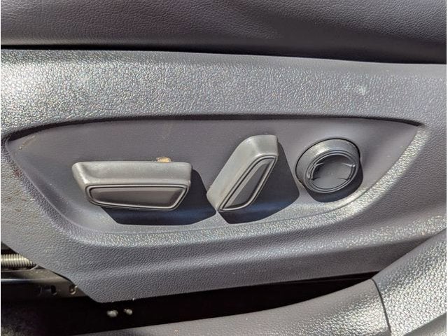 2020 Toyota Corolla XLE
